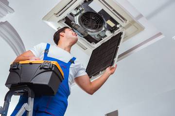 How to Hire a Good HVAC Contractor